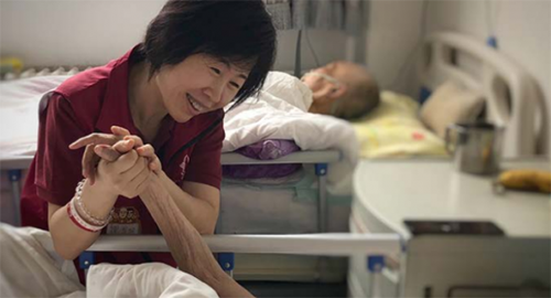 《小康》杂志：《安宁缓和医疗的困境与希望》